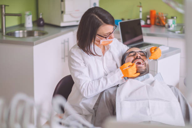Best Emergency Dentist for Knocked-Out Tooth in Cloverdale, CA