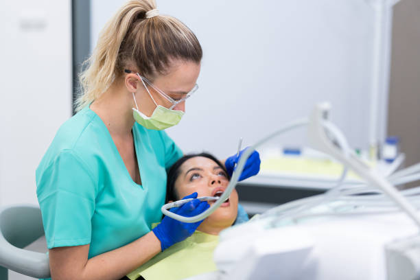 Best Urgent Dental Care for Toothache in Cloverdale, CA